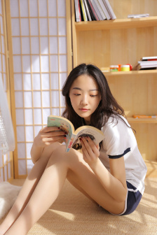 男生和女生一起相差差差轮滑鞋APP